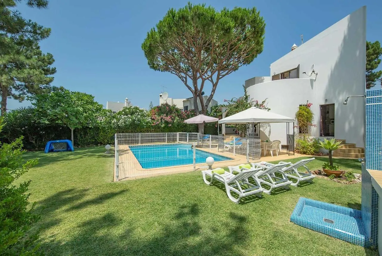 Barrocas Villa Vilamoura Portugal