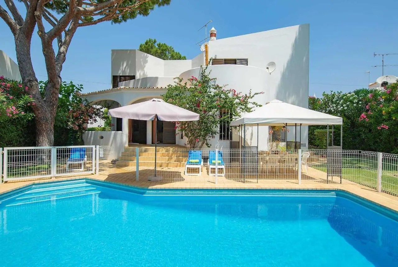 Barrocas Villa Vilamoura 0*,