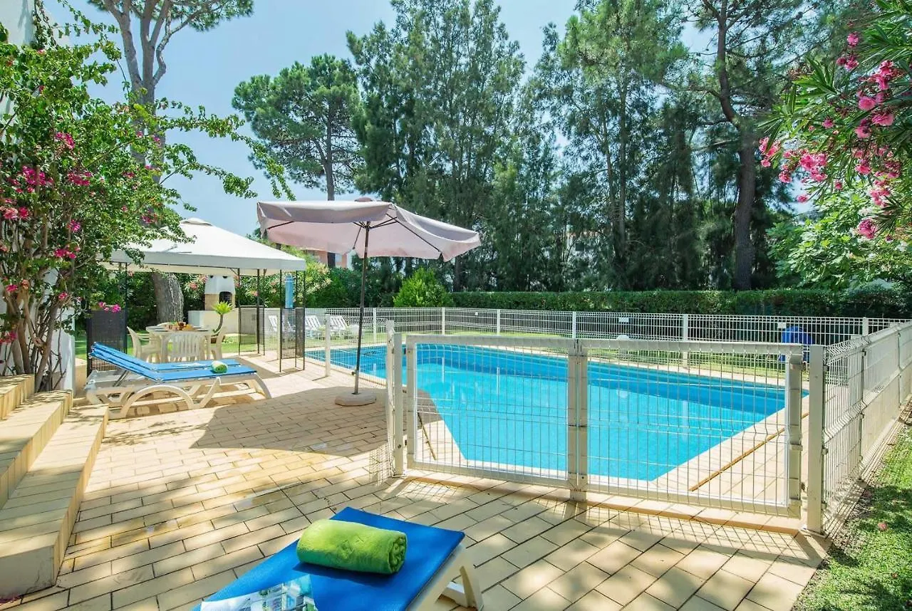 Villa Barrocas Vilamoura 0*,  Portugal